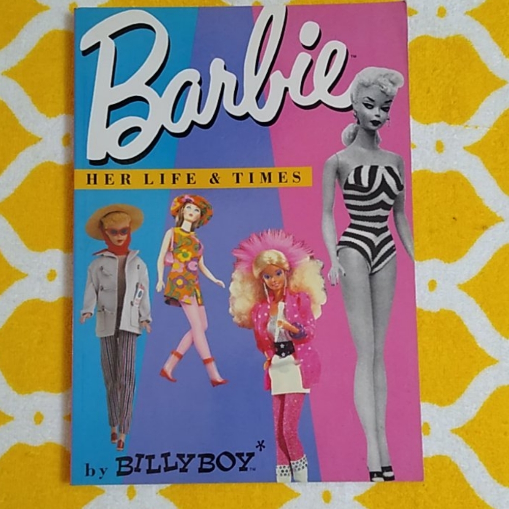 🟢  BARBIE BOOK  " FINAL"